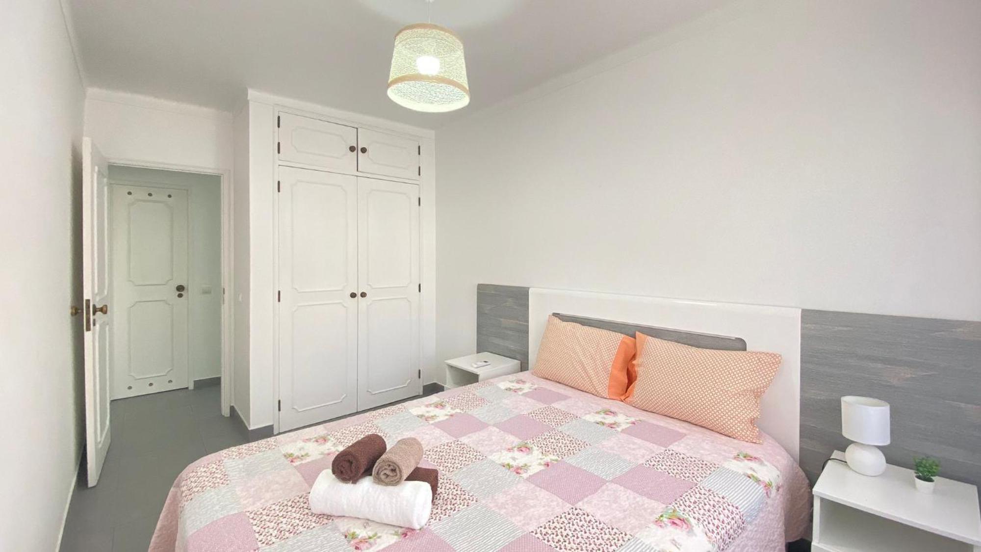 Quarteira Frente Praia II By Homeslow Rentals エクステリア 写真