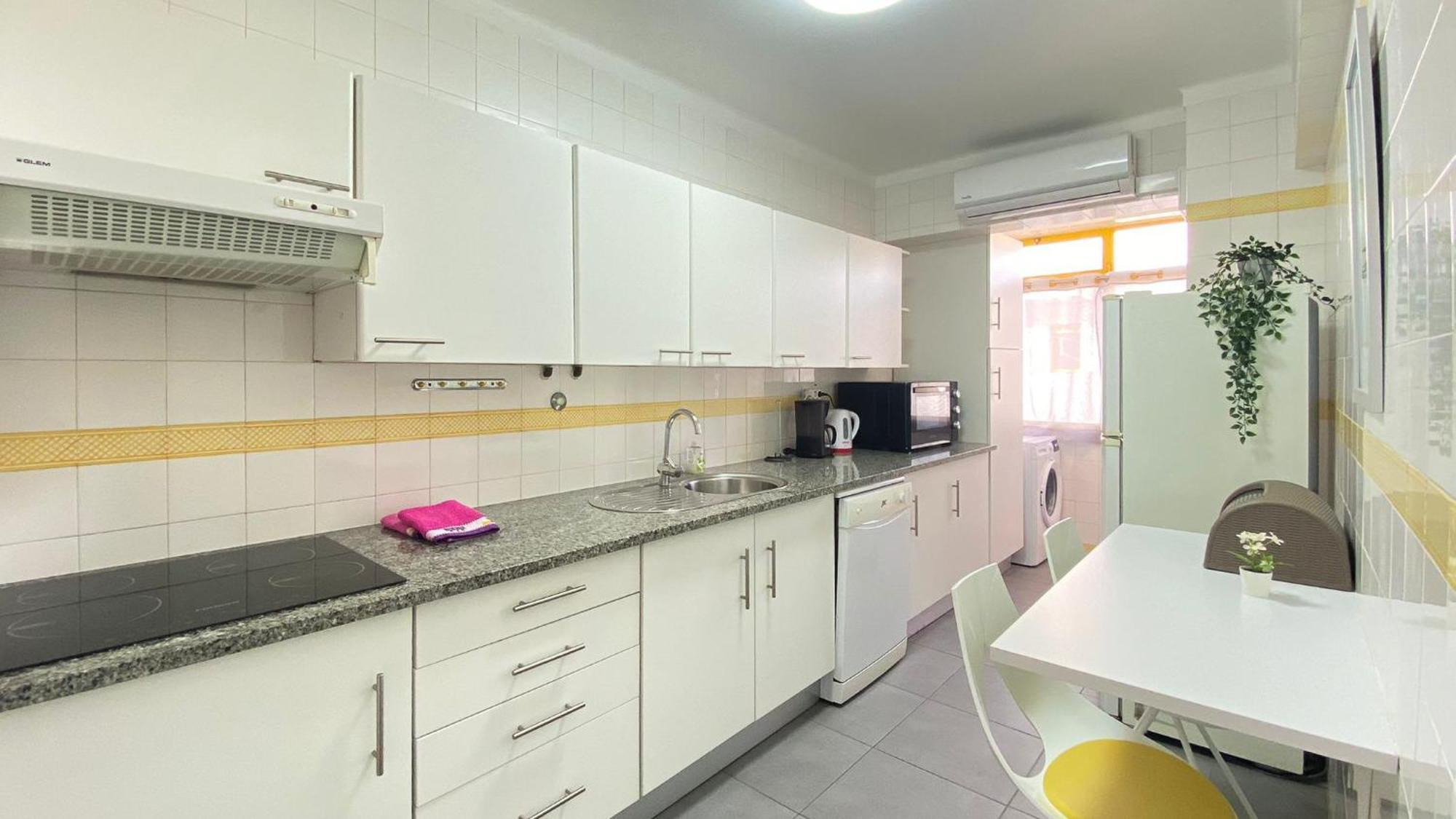 Quarteira Frente Praia II By Homeslow Rentals エクステリア 写真